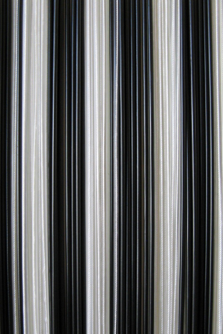 rok kruising werkzaamheid Sunarts model 579 Palermo transparant / zwart afm 100 x 232 cm -  Draadgordijn - Horrenbouw.nl